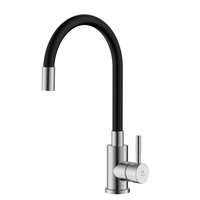 Bateria kuchenna stojąca z elastyczną wylewką